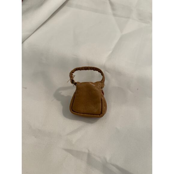 Bratz Meygan Doll Strut It Purse Tan front buckle handbag #27 - Picture 3 of 4